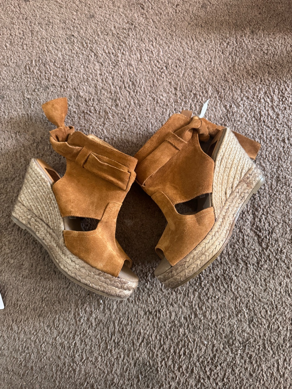 kanna Tan Suede Espadrille Wedge Sandals with Ankle Tie size 39 new w/out box